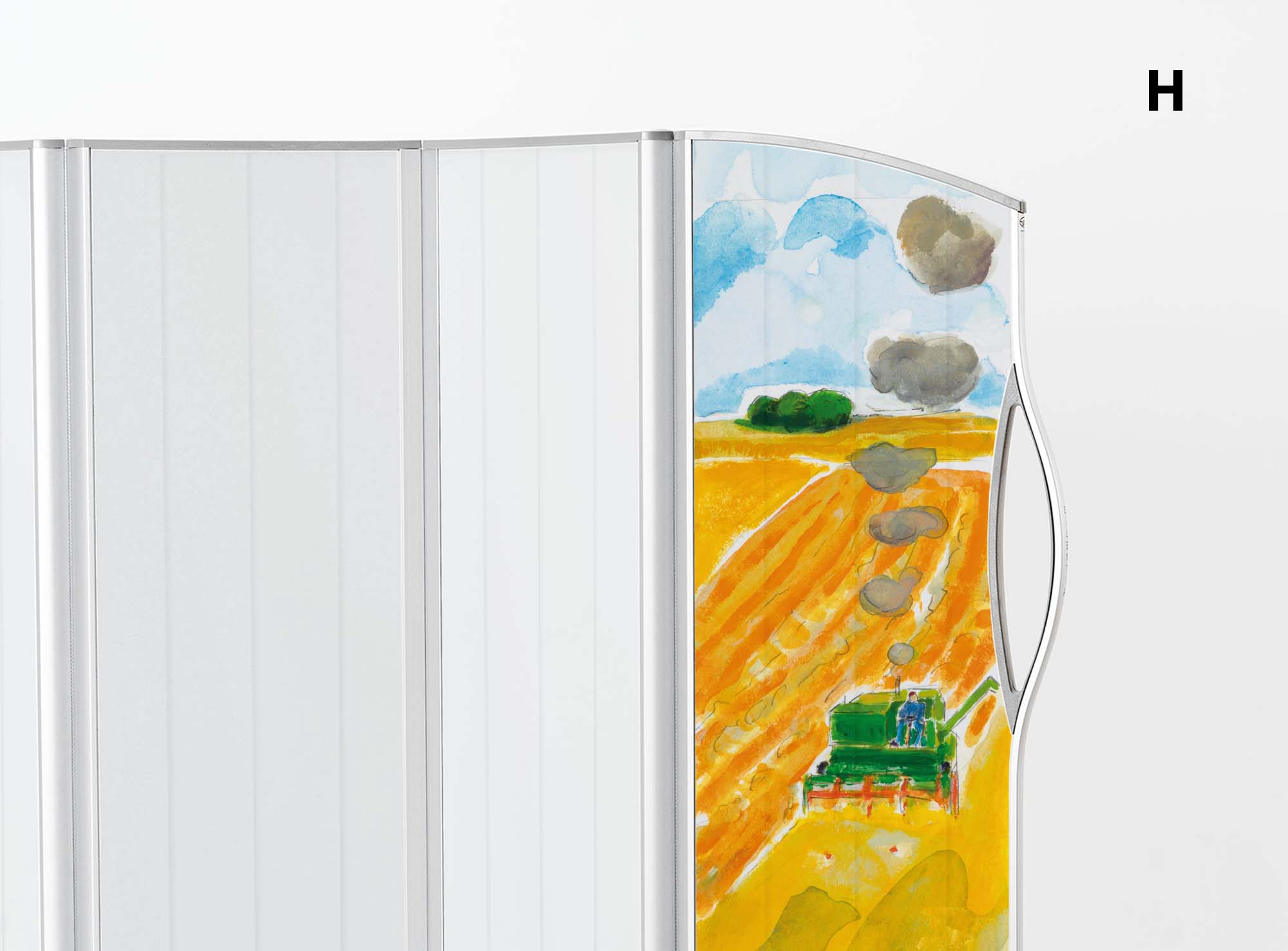 Detalhe de um biombo Silentia com a pintura Harvesting dos ArtPanels™ com uma ceifeira-debulhadora num campo de trigo dourado.